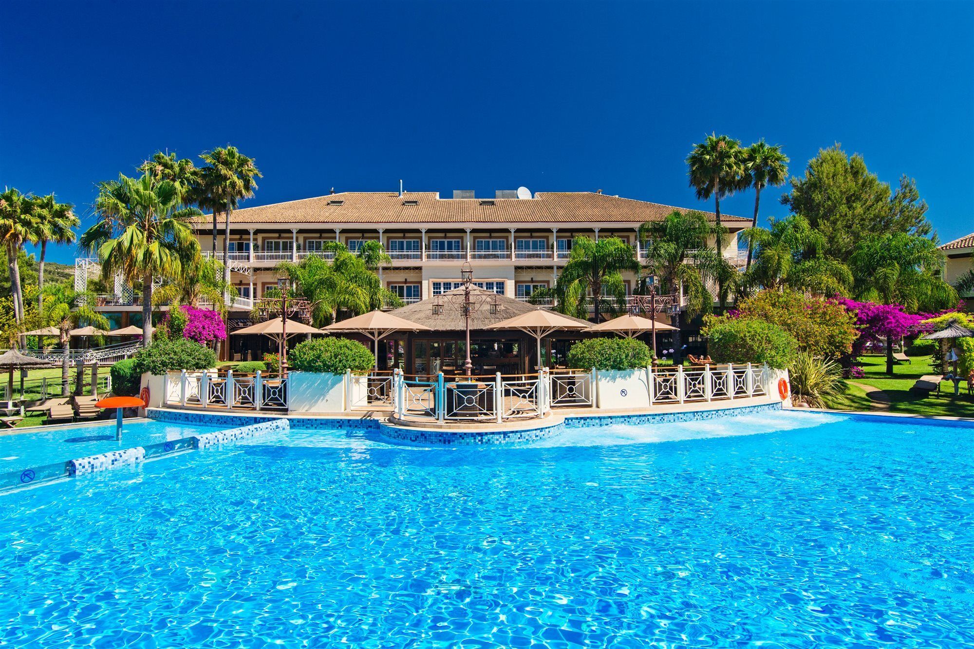 פורטלס נוס Lindner Hotel Mallorca Portals Nous, Part Of Jdv By Hyatt מראה חיצוני תמונה